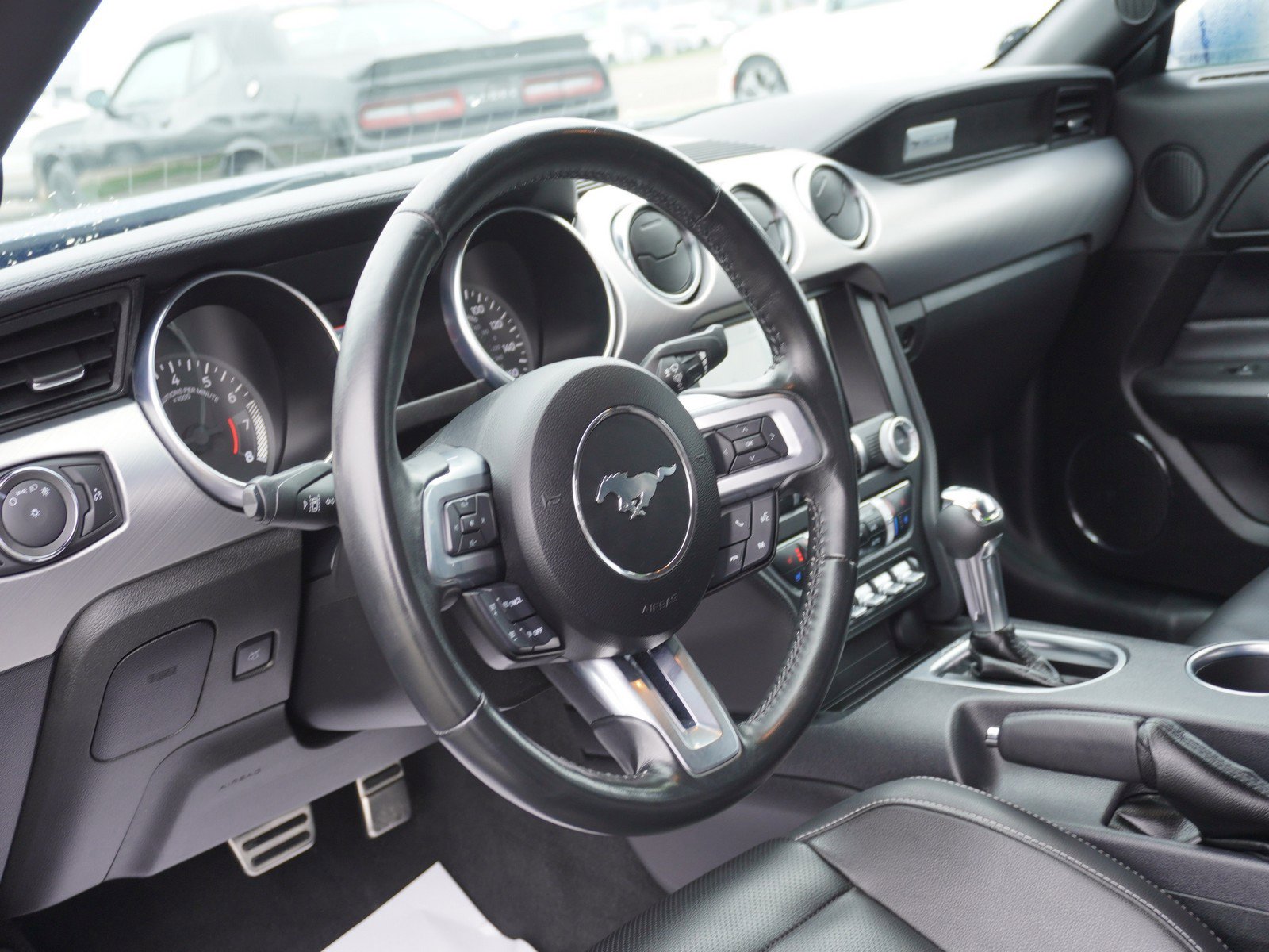 Used 2022 Ford Mustang Premium image 12