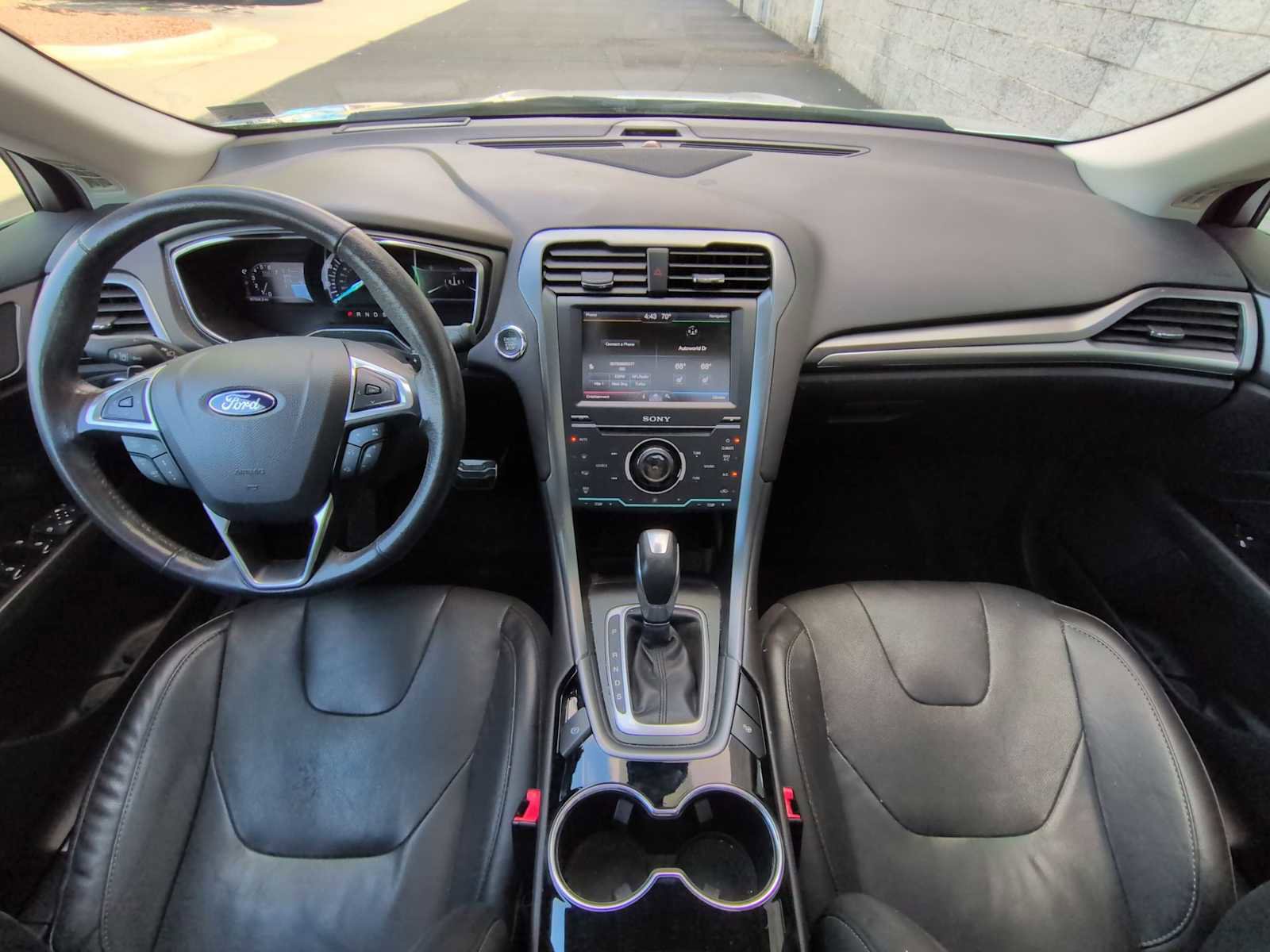 Used 2014 Ford Fusion Titanium AWD/4WD image 16