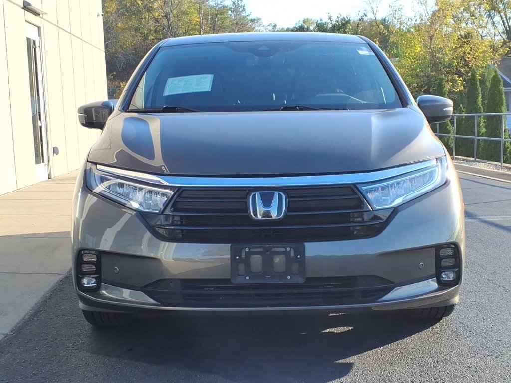 Used 2022 Honda Odyssey Elite image 2