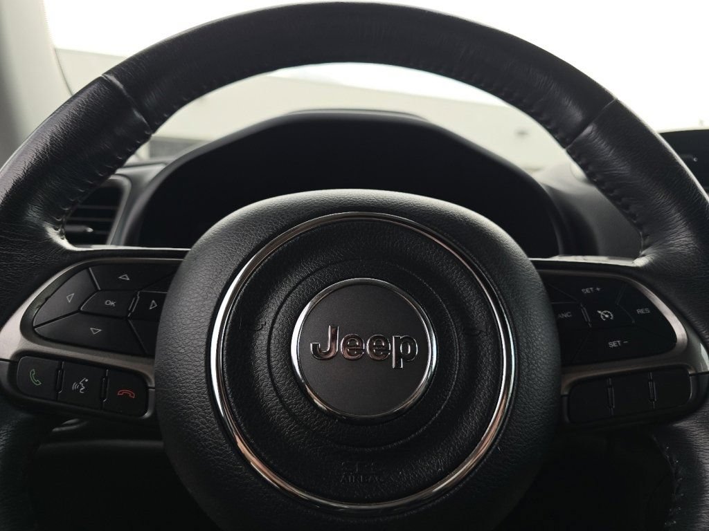 Used 2020 Jeep Renegade Limited AWD/4WD image 27