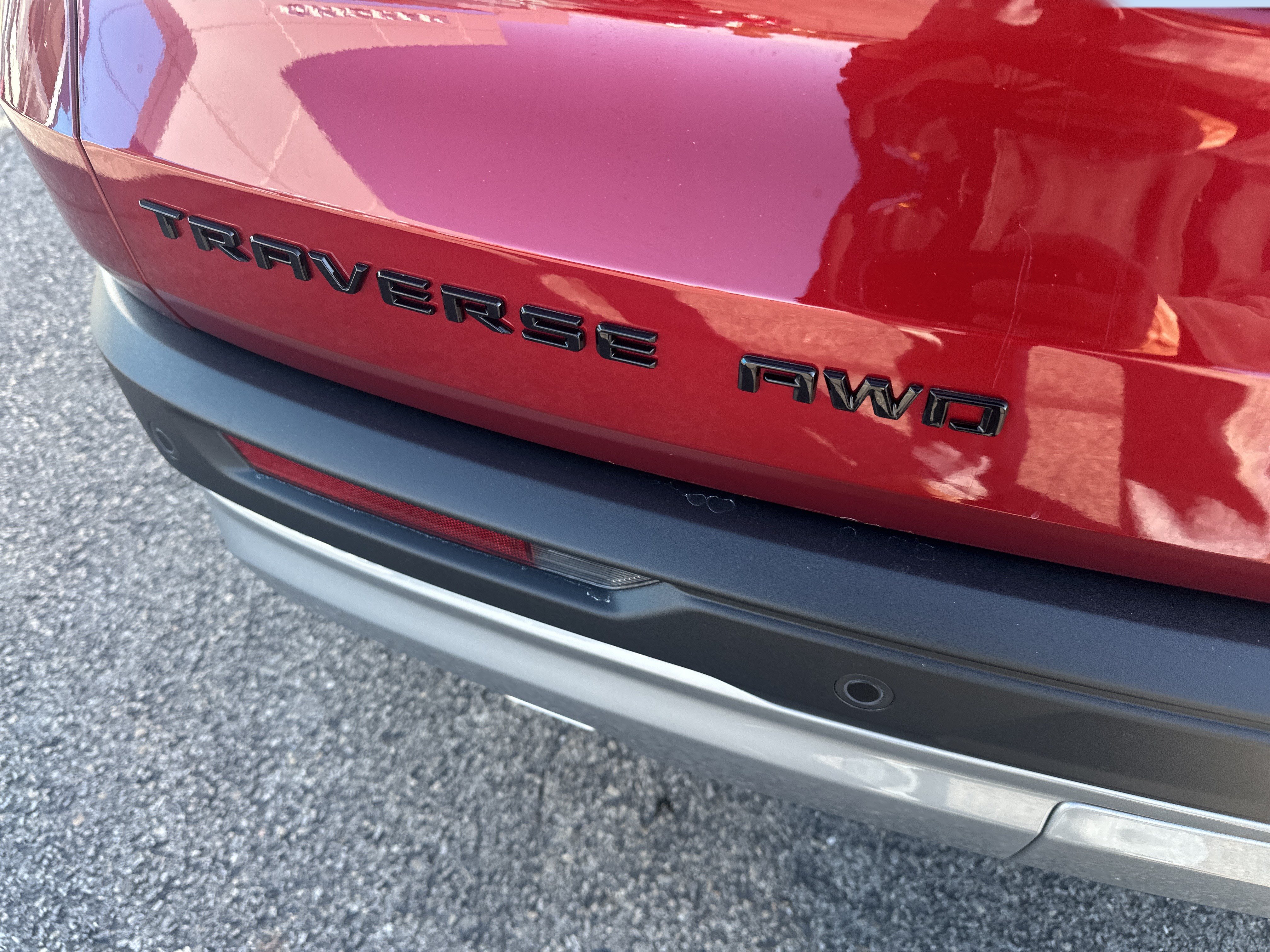 New 2027 Chevrolet Traverse Z71 w/ Enhanced Driving Package AWD/4WD image 6