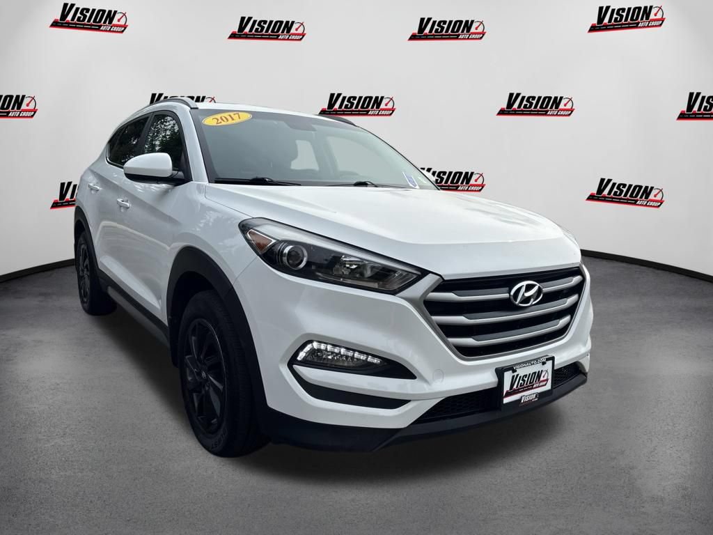 Used 2017 Hyundai Tucson SE w/ SE Popular Package 02 AWD/4WD image 3
