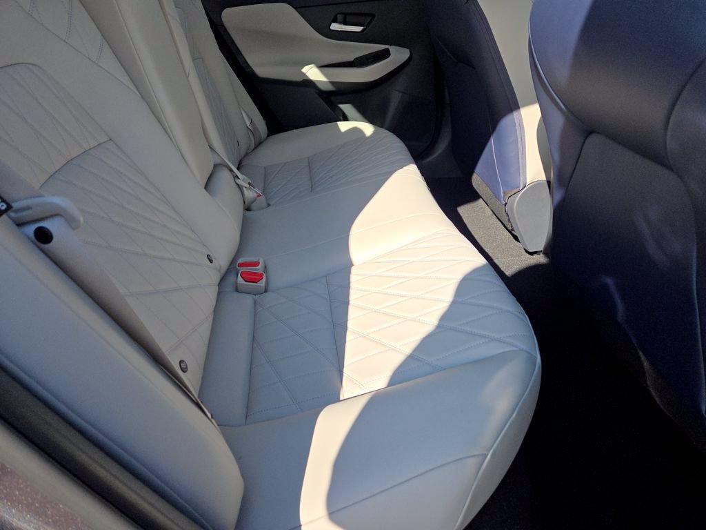 New 2026 Nissan Sentra SL w/ Floor Mat Package FWD image 30