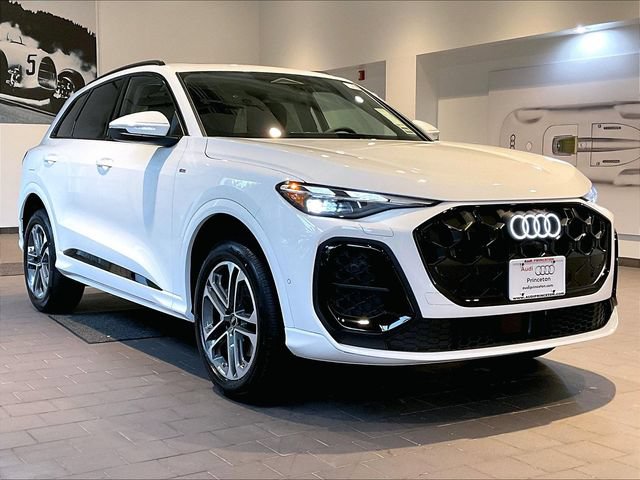 New 2026 Audi Q5 2.0T