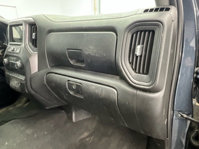 Used 2019 Chevrolet Silverado 1500 Custom w/ Custom Value Package image 11