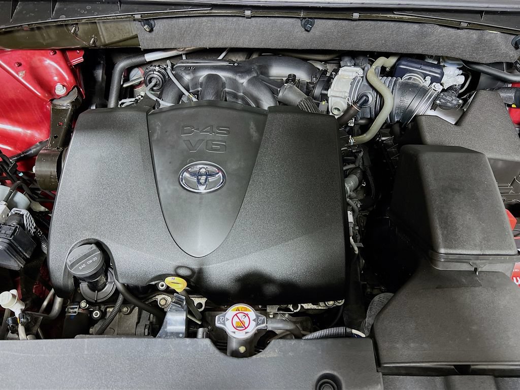 Certified 2019 Toyota Highlander SE AWD/4WD image 28