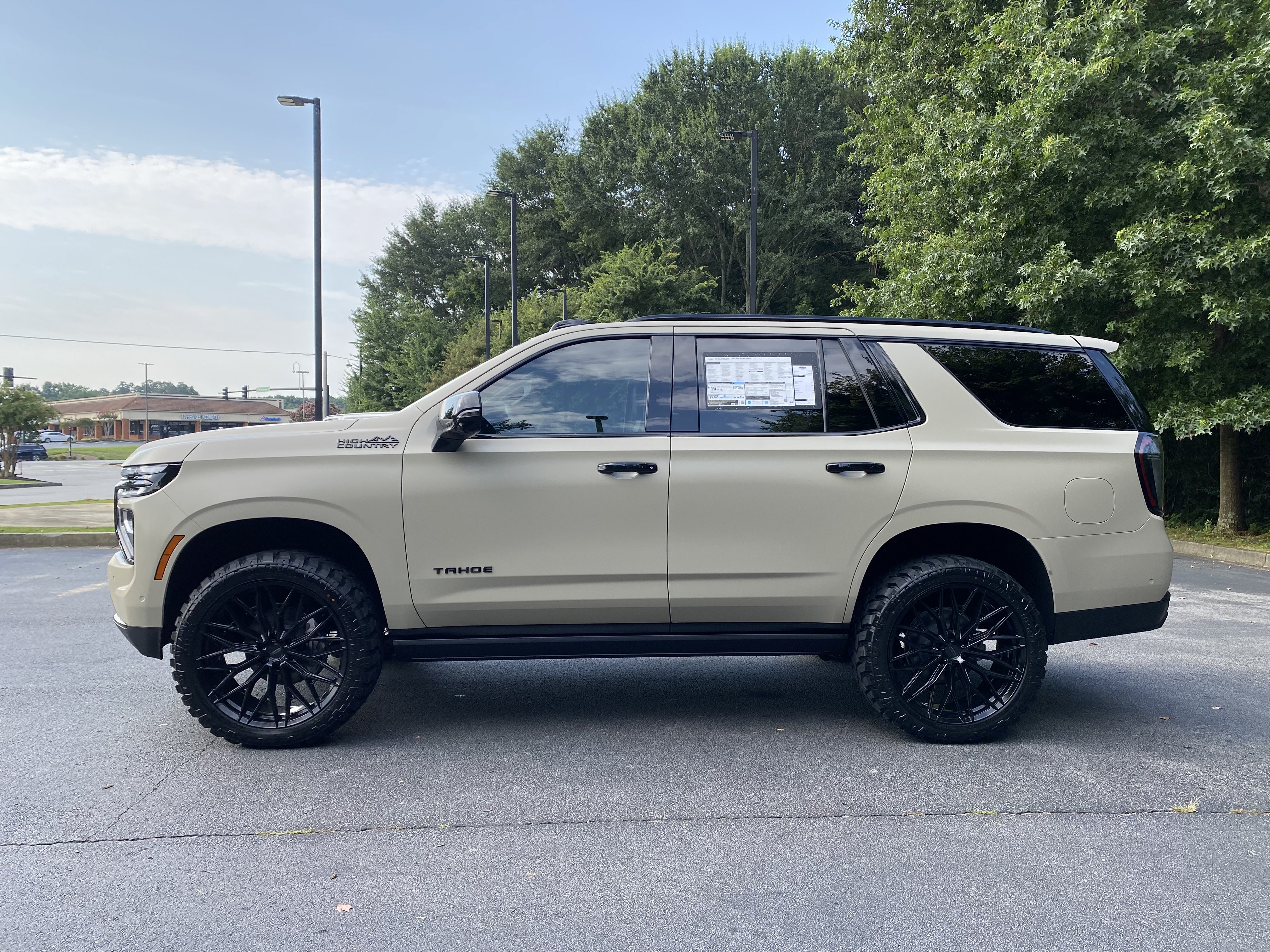 New 2026 Chevrolet Tahoe High Country AWD/4WD image 6