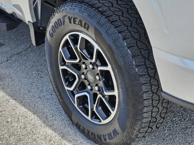 Certified 2022 Ford F150 Lariat AWD/4WD image 9
