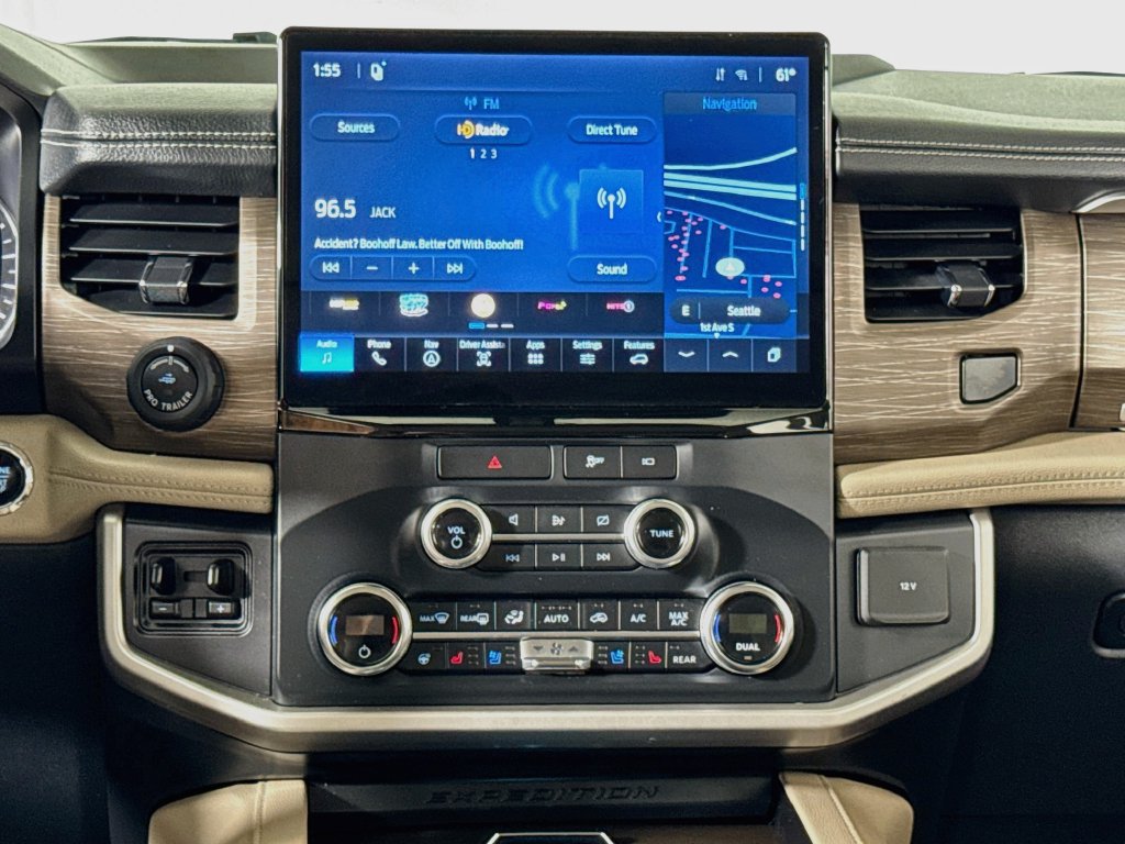 Used 2022 Ford Expedition Limited AWD/4WD image 13
