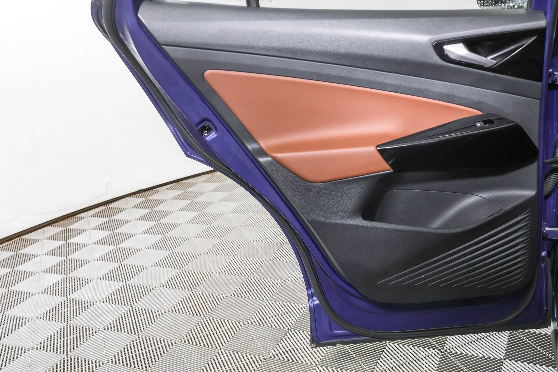 Used 2022 Volkswagen ID.4 Pro S image 38