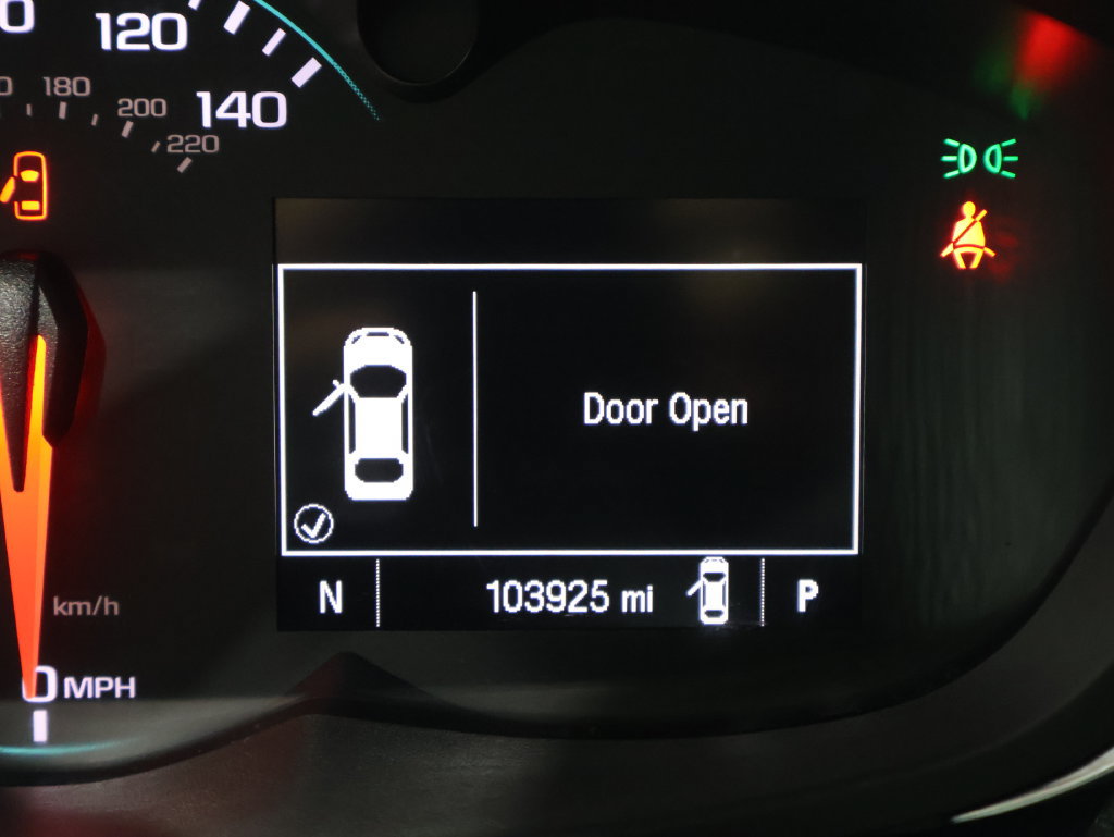 Used 2019 Chevrolet Trax LT w/ LT Convenience Package AWD/4WD image 38