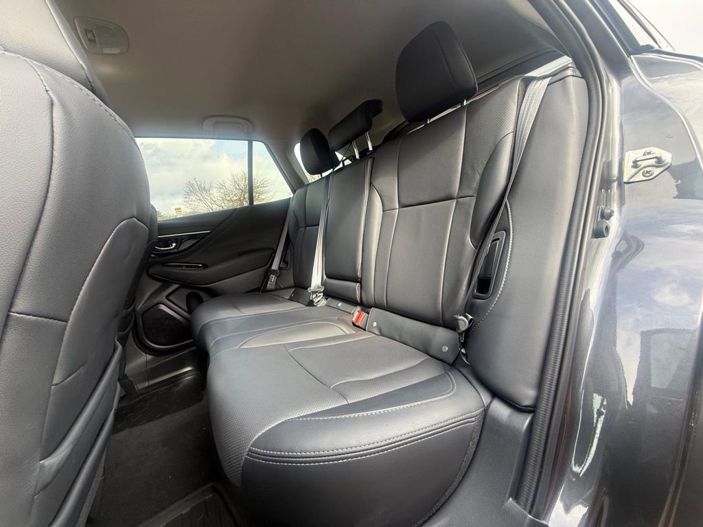 Used 2025 Subaru Outback Limited XT image 18