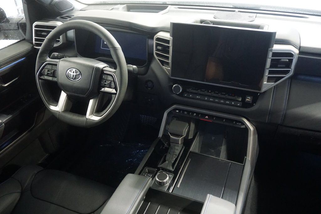 New 2026 Toyota Tundra Platinum AWD/4WD image 31