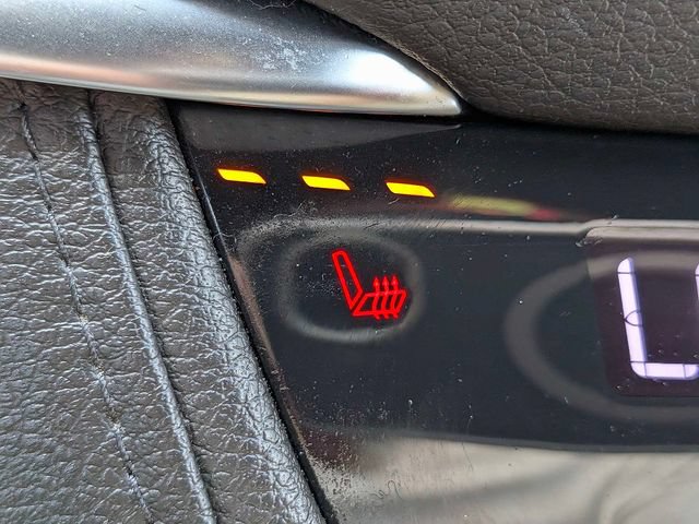 Used 2018 Cadillac XT5 Luxury w/ Driver Awareness Package FWD image 21