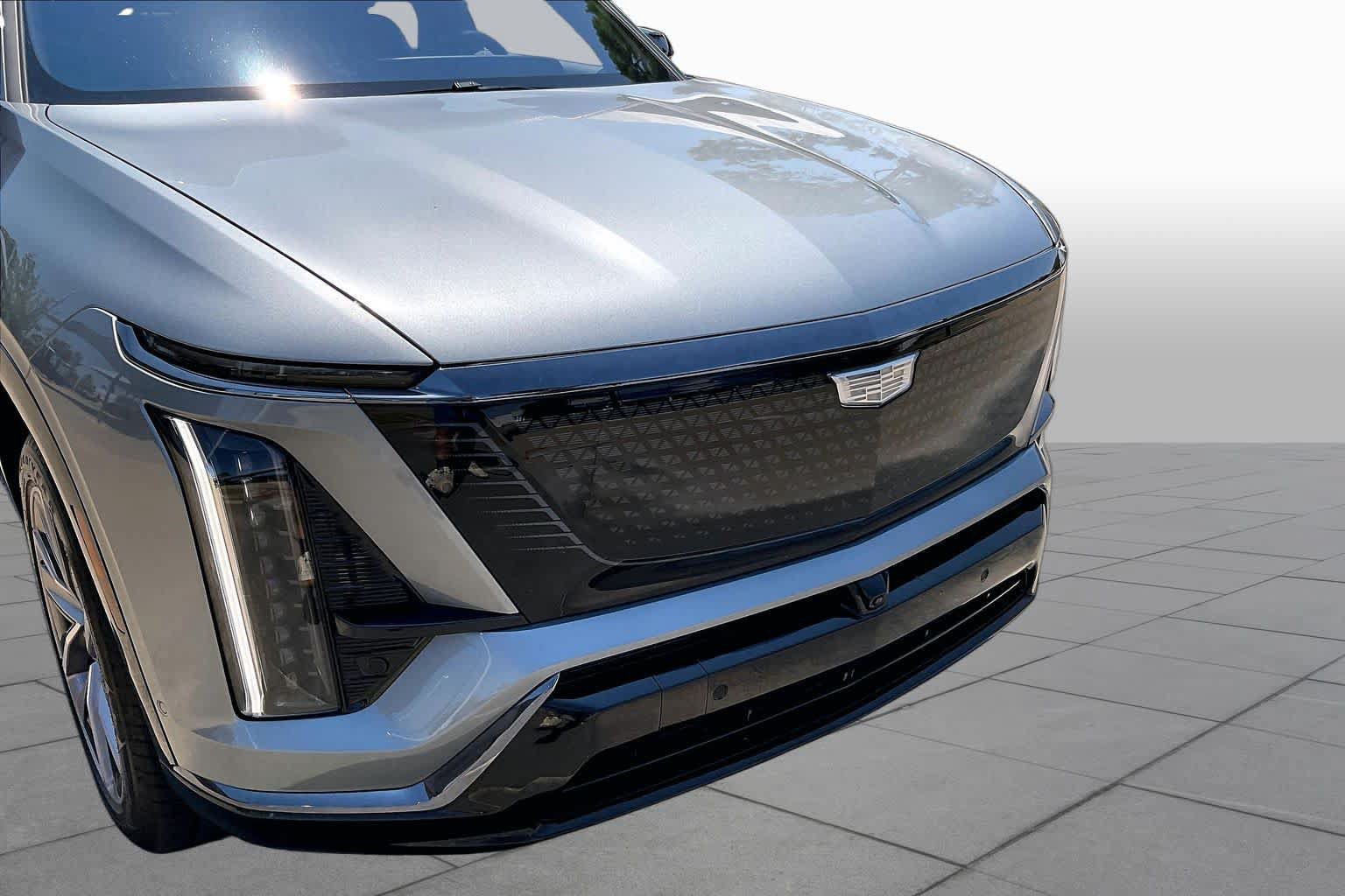 Used 2026 Cadillac Vistiq Sport w/ LPO, Floor Liner Package AWD/4WD image 28