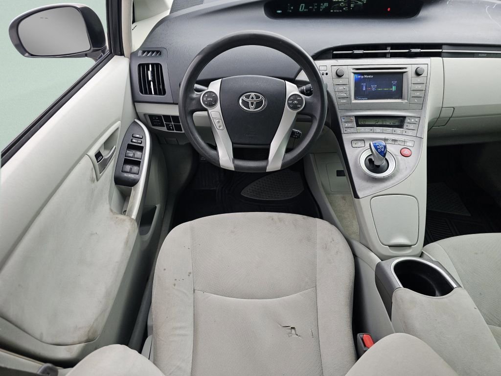 Used 2014 Toyota Prius Two image 4