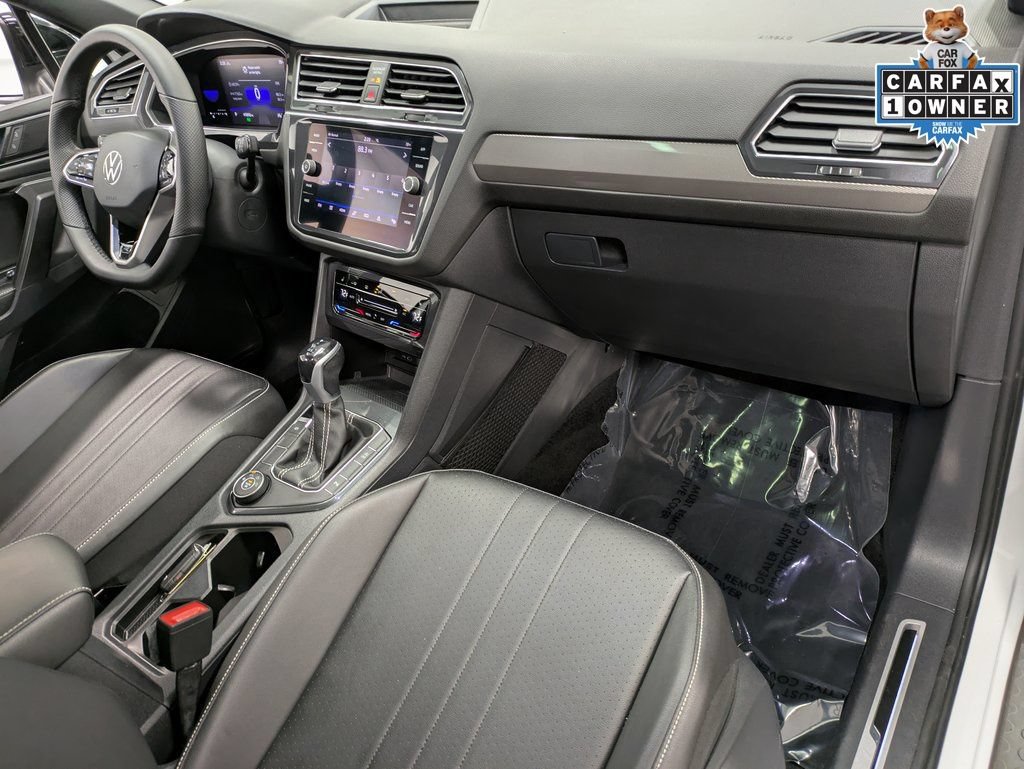 Used 2022 Volkswagen Tiguan SE R-Line AWD/4WD image 35