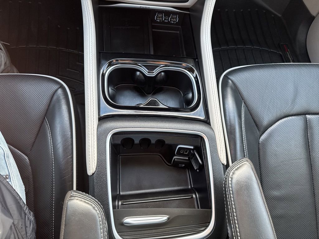 Used 2022 Chrysler Pacifica Limited image 20