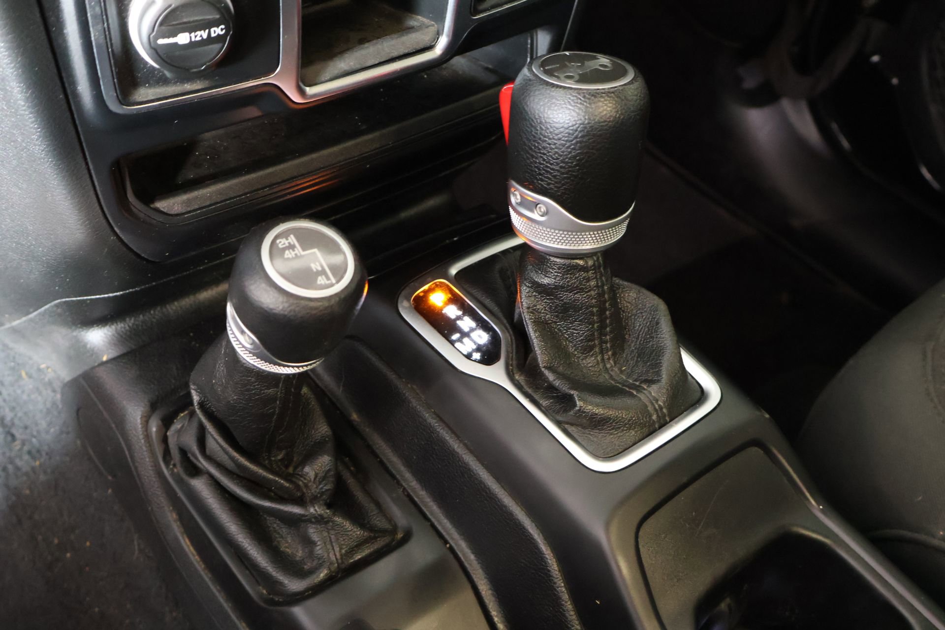 Used 2020 Jeep Wrangler Unlimited Sport image 7