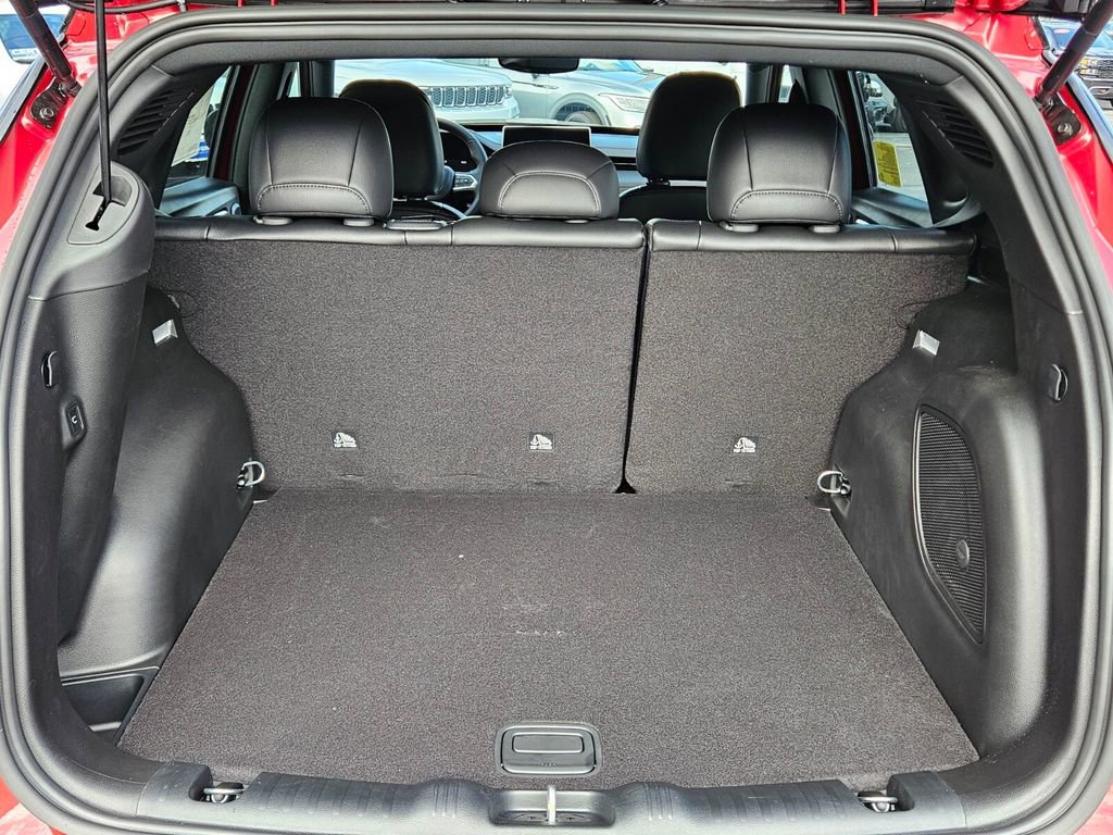 New 2026 Jeep Compass Trailhawk w/ Sun, Sound & Navigation Group image 28