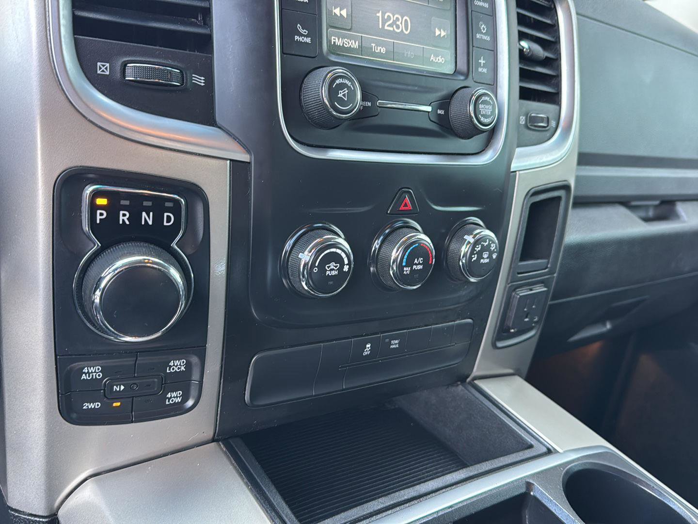 Used 2014 RAM 1500 Big Horn image 23