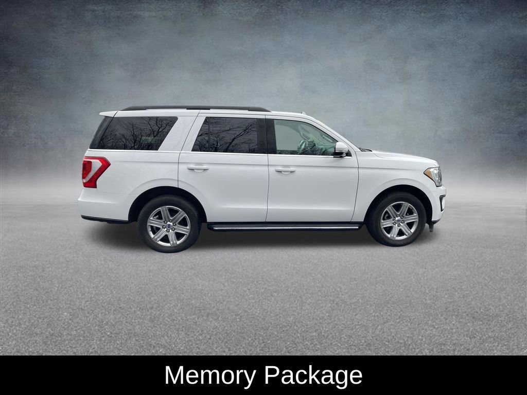 Used 2019 Ford Expedition XLT w/ Equipment Group 202A AWD/4WD image 8