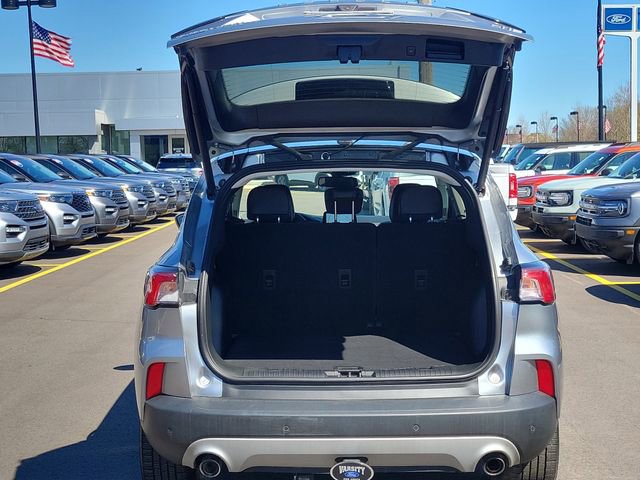 Certified 2022 Ford Escape Titanium w/ Class II Trailer Tow Package image 8