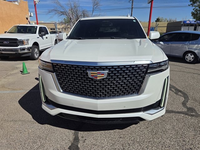 Used 2021 Cadillac Escalade Luxury AWD/4WD image 4