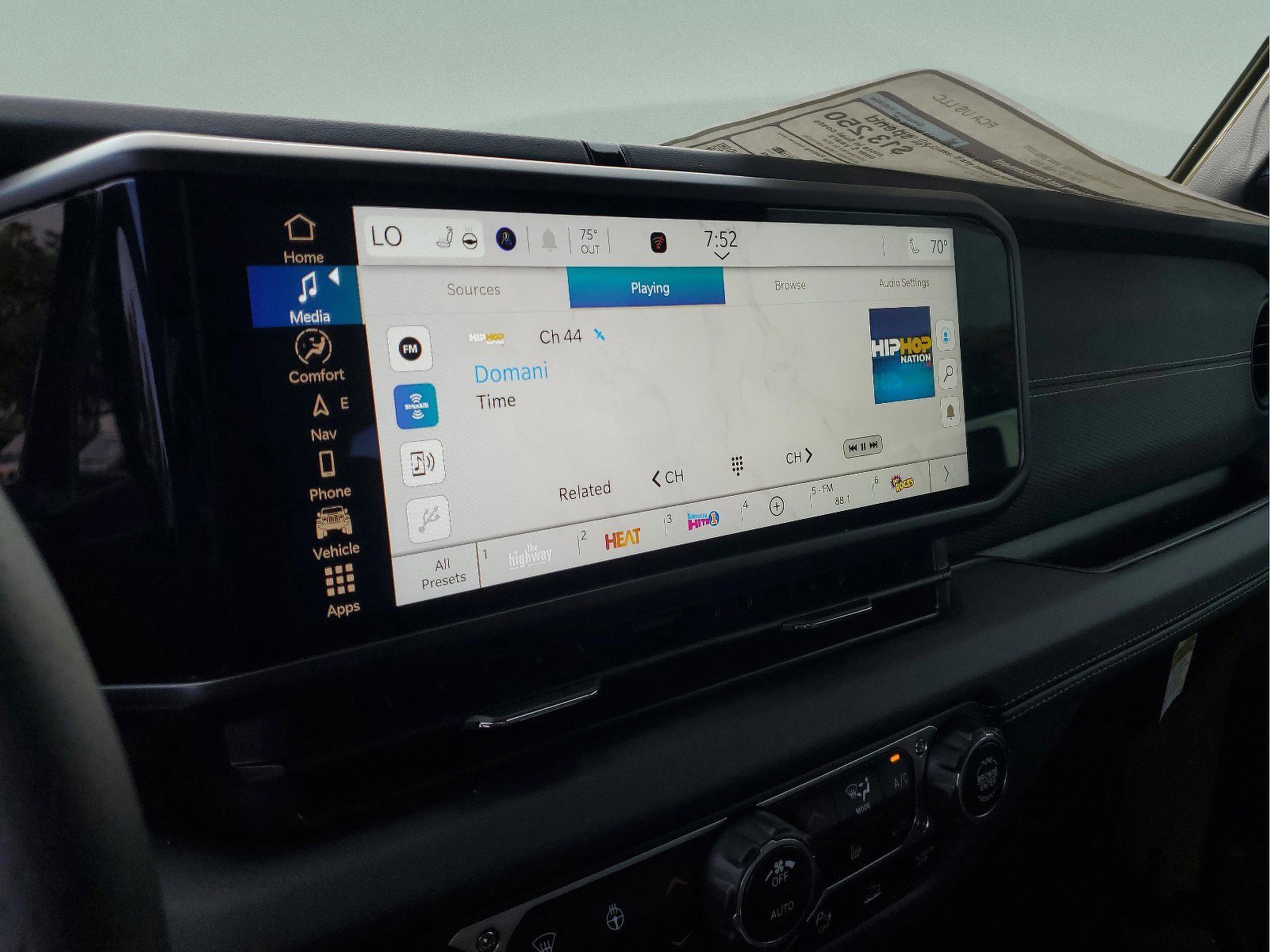 New 2025 Jeep Wrangler Unlimited Rubicon 392 image 15