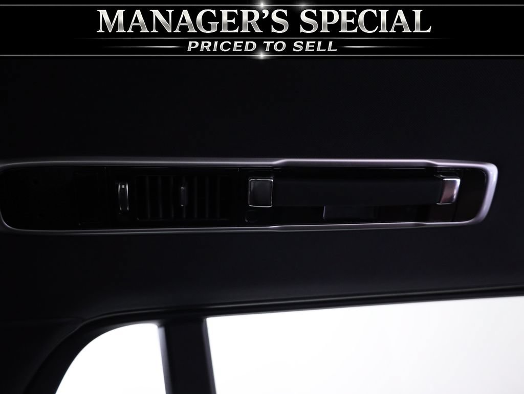 Used 2025 Land Rover Range Rover SE AWD/4WD image 52