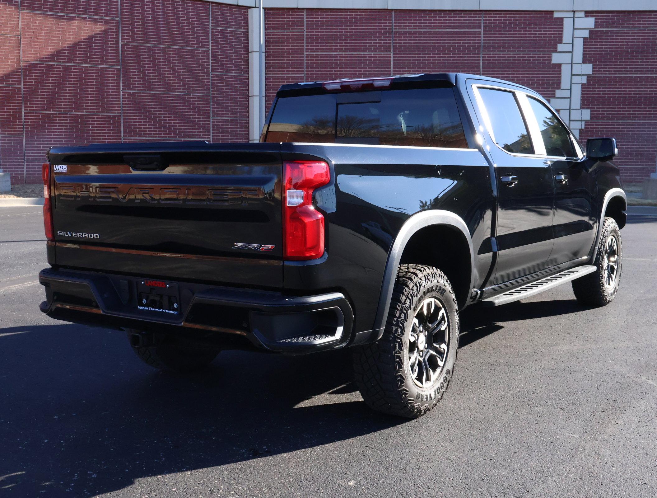 Certified 2024 Chevrolet Silverado 1500 ZR2 w/ Technology Package image 34