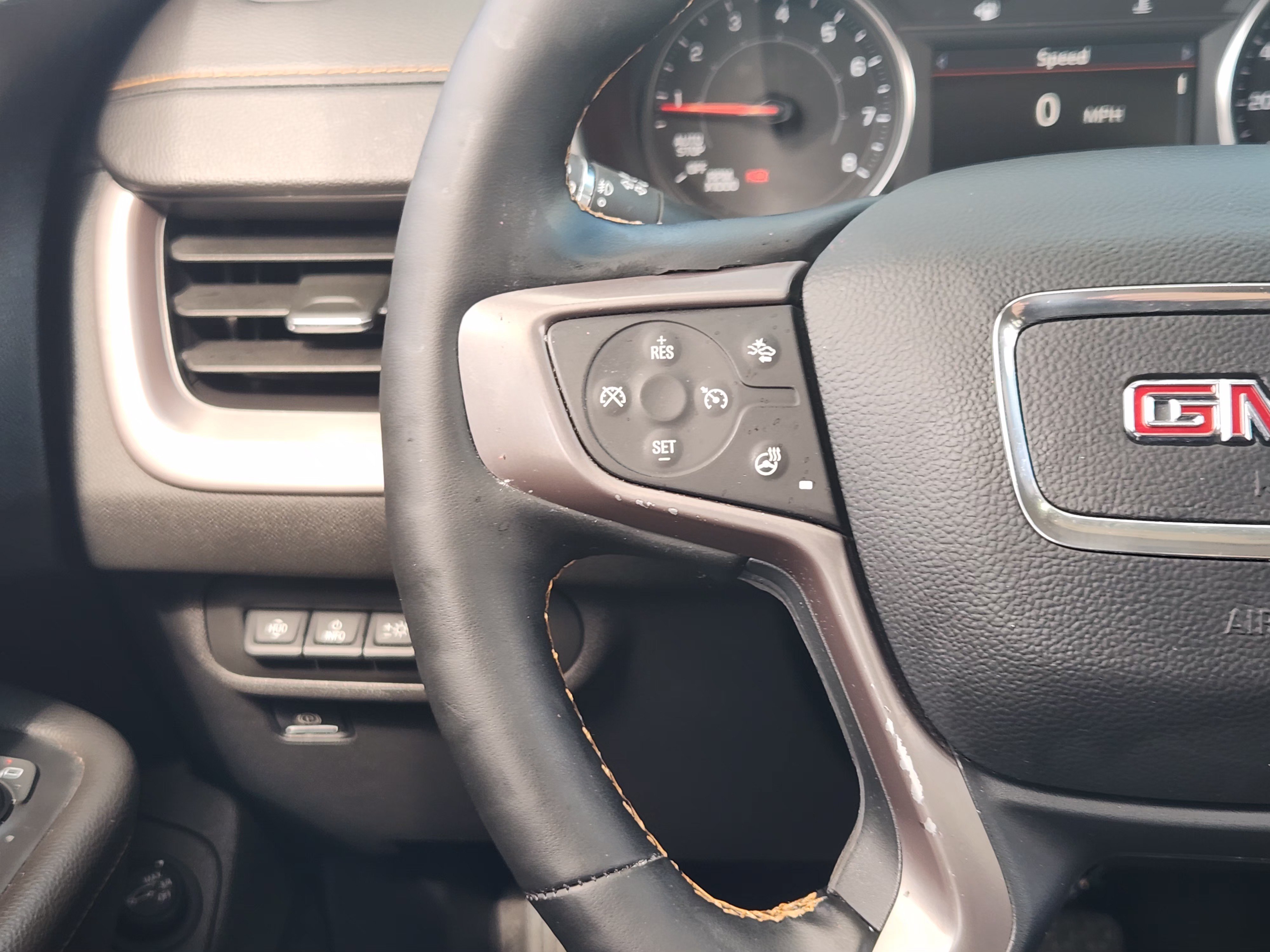 Used 2023 GMC Terrain AT4 w/ Tech Package AWD/4WD image 30