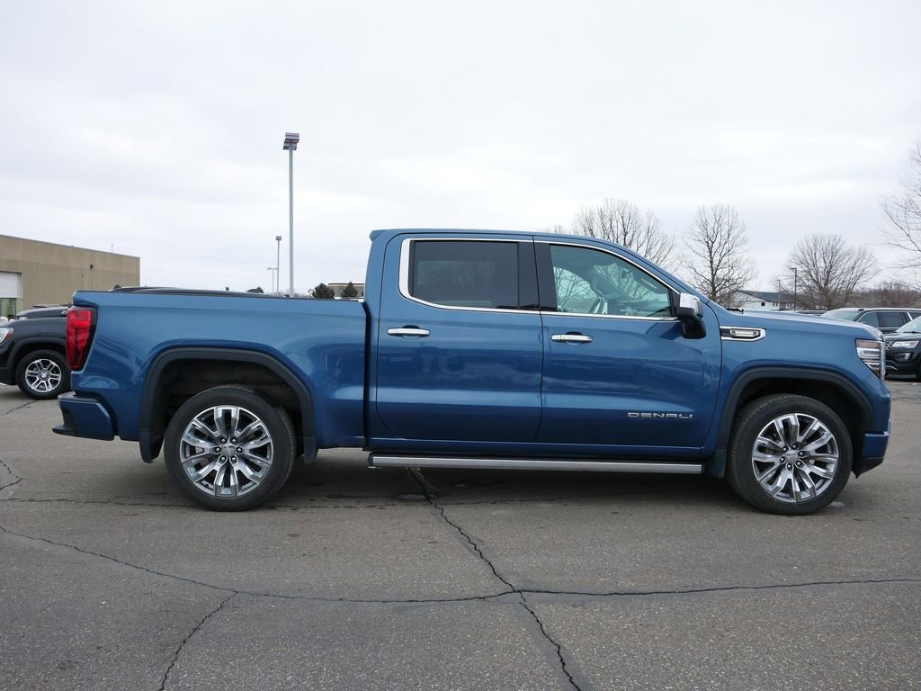 Used 2024 GMC Sierra 1500 Denali AWD/4WD image 11