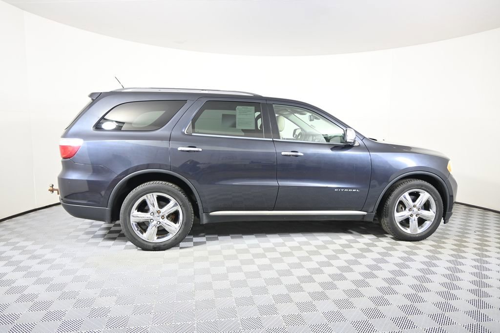 Used 2013 Dodge Durango Citadel w/ Technology Group AWD/4WD image 7