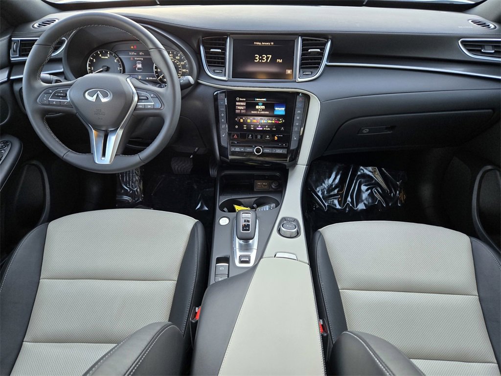 Certified 2025 INFINITI QX55 Luxe w/ Cargo Package image 12