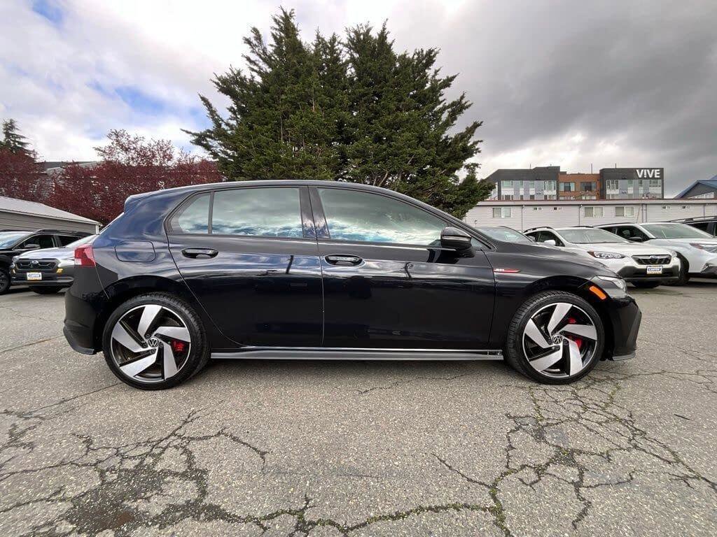 Used 2022 Volkswagen GTI S image 9