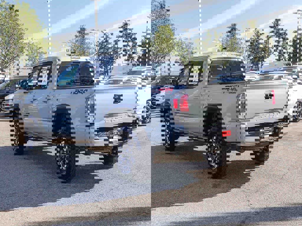 Used 2020 Toyota Tacoma TRD Off-Road w/ Technology Package image 6