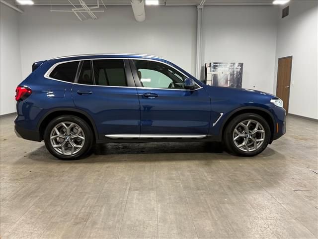 Used 2023 BMW X3 xDrive30i w/ Convenience Package image 3