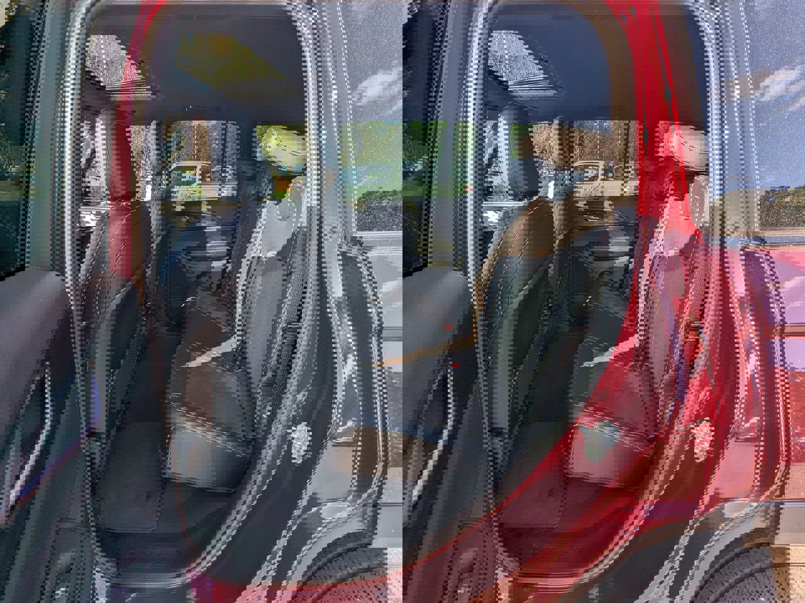 Certified 2023 Jeep Grand Cherokee Altitude image 13