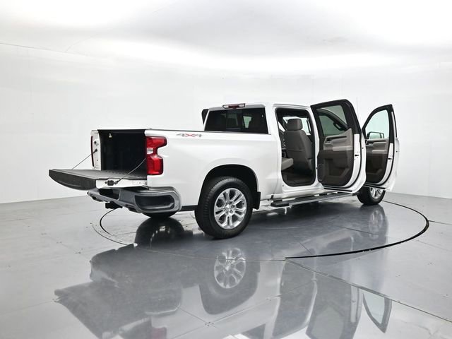 Used 2025 Chevrolet Silverado 1500 LTZ w/ LTZ Premium Package AWD/4WD image 50