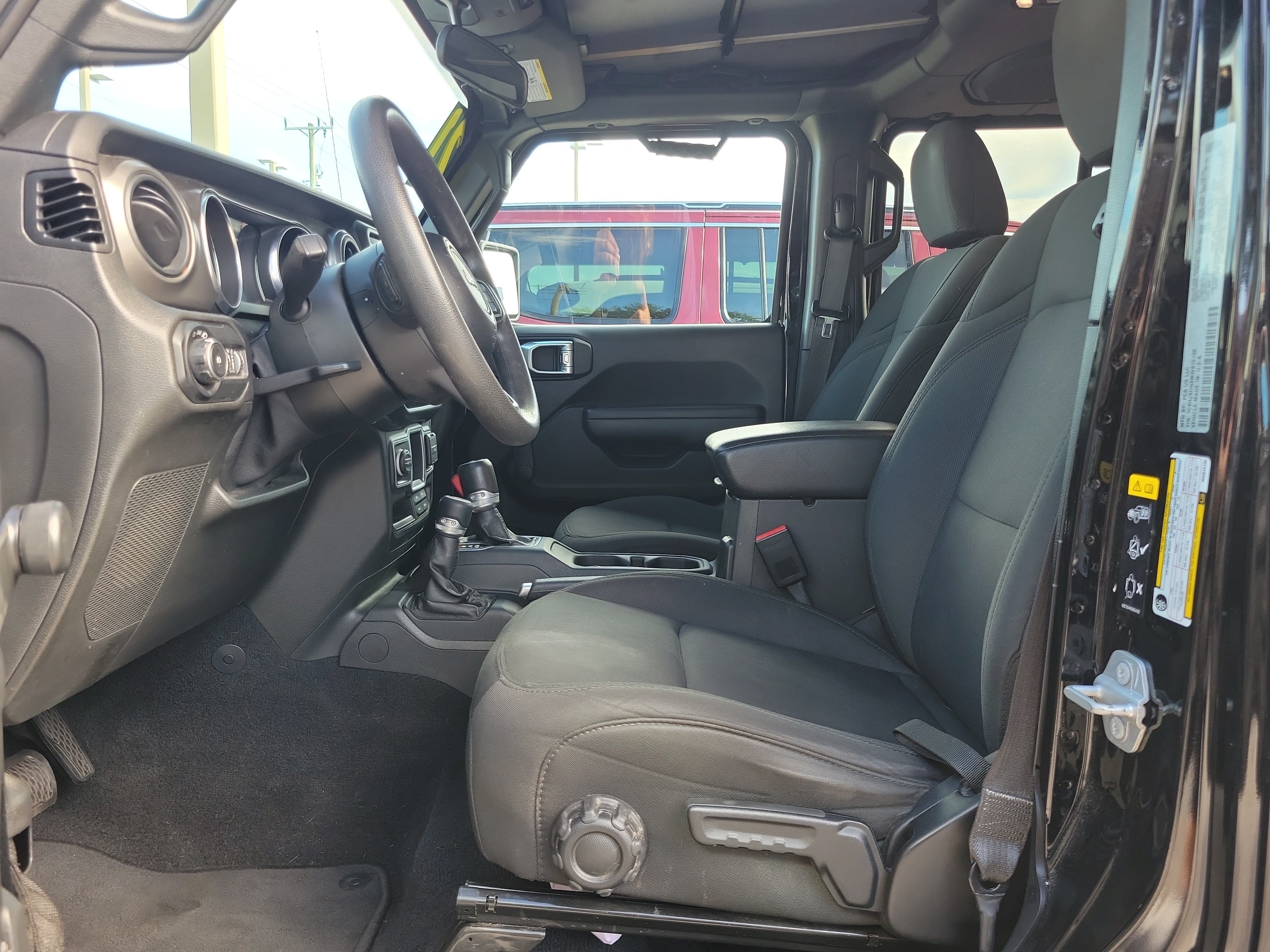 Used 2021 Jeep Wrangler Unlimited Sport AWD/4WD image 10
