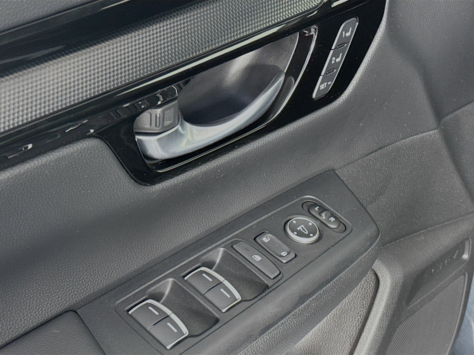 Certified 2023 Honda CR-V Sport Touring image 18