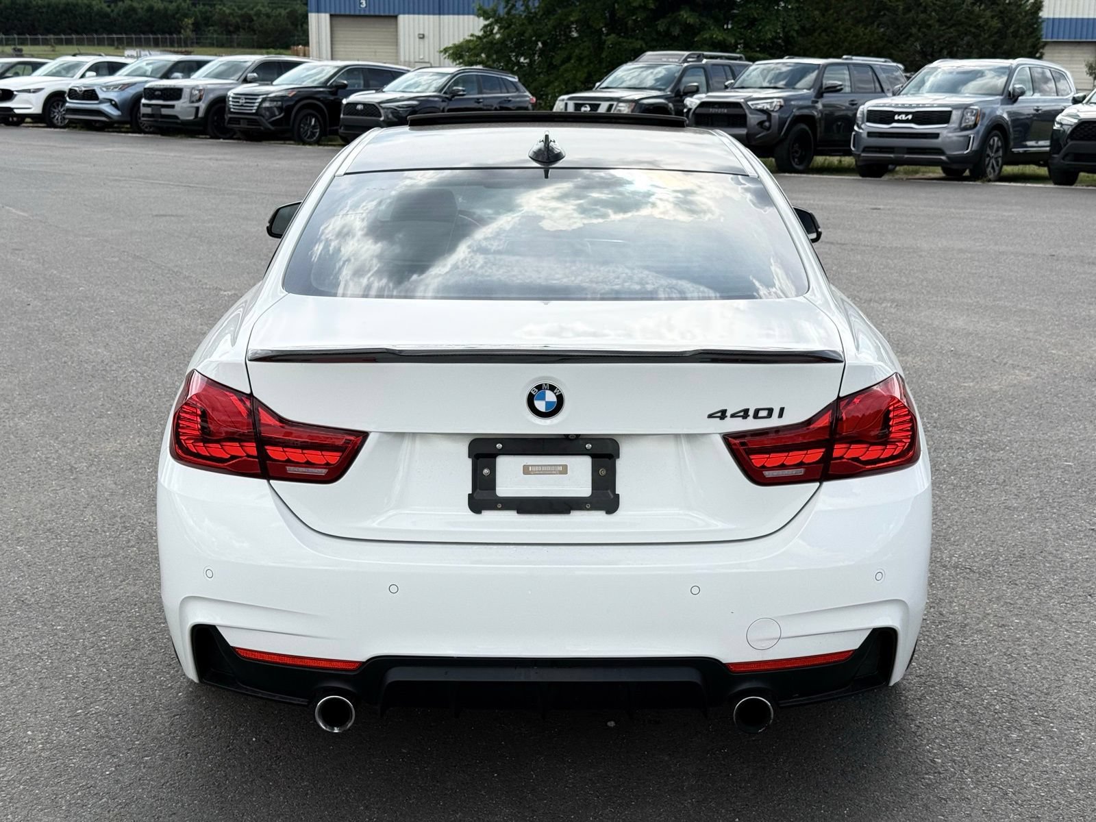 Used 2019 BMW 440i Coupe w/ M Sport Package RWD image 14