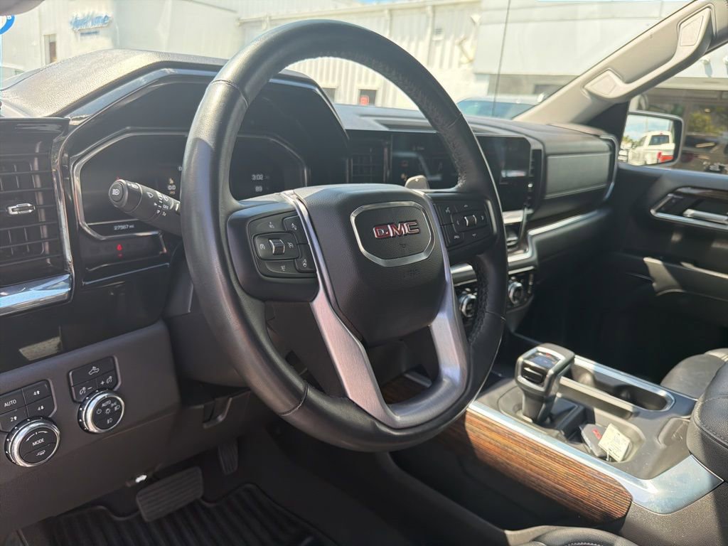 Used 2023 GMC Sierra 1500 Elevation w/ X31 Off-Road Package image 9