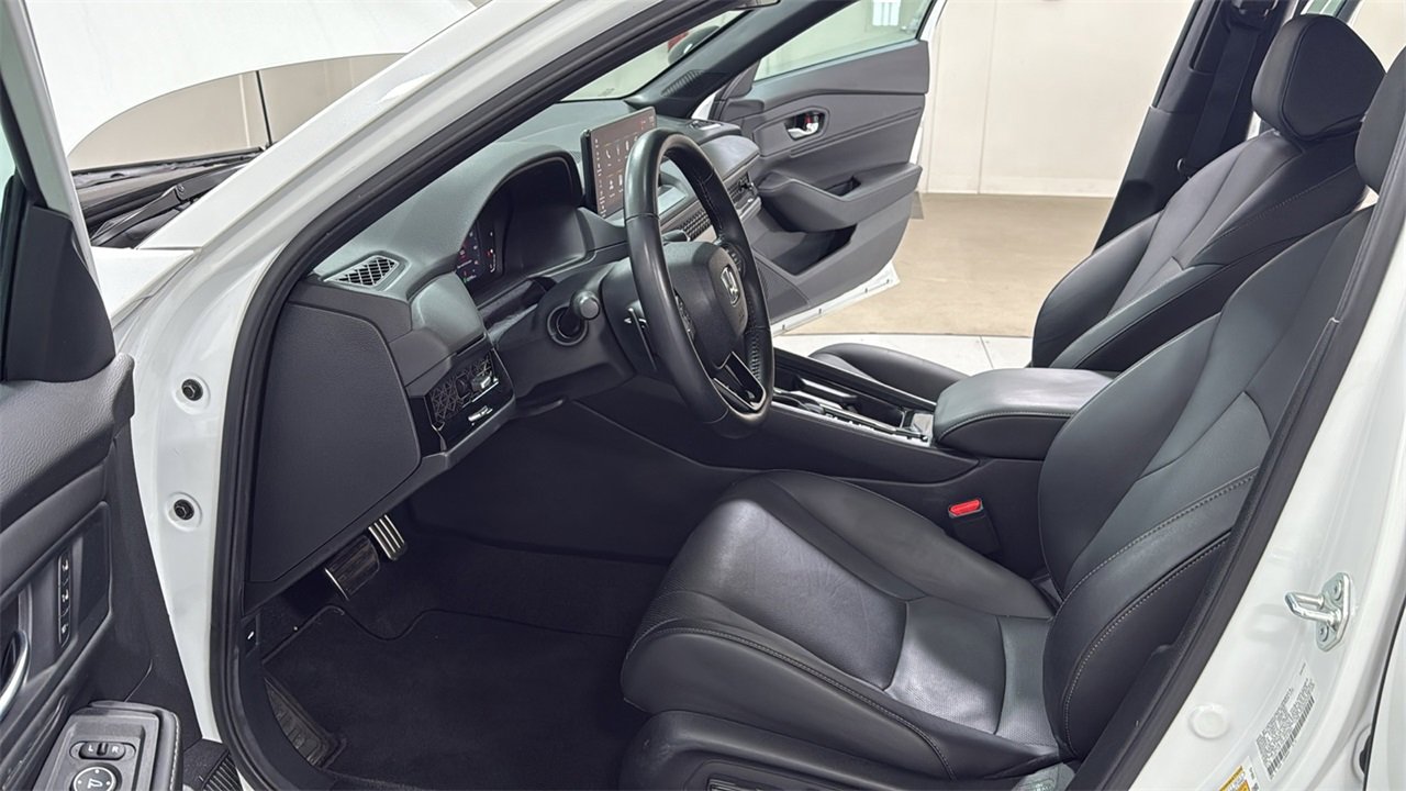Used 2024 Honda Accord Sport image 12