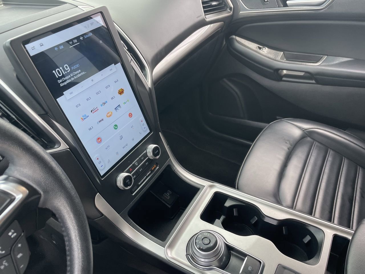 Certified 2024 Ford Edge SEL image 24