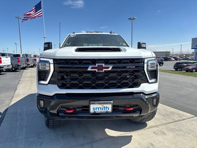 Certified 2024 Chevrolet Silverado 2500 ZR2 w/ Technology Package image 8