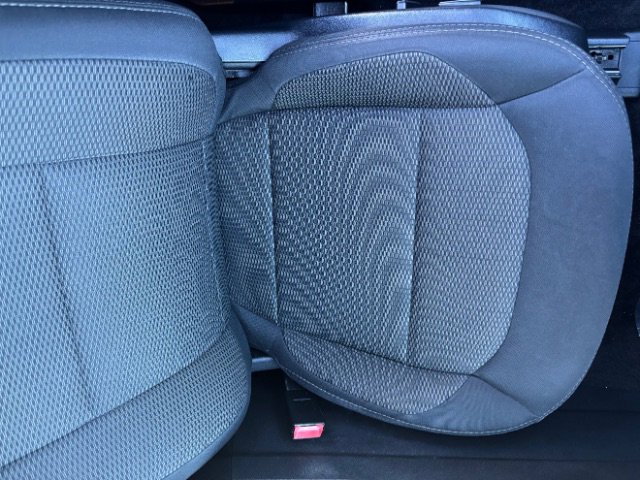 Used 2017 Ford Explorer XLT image 25