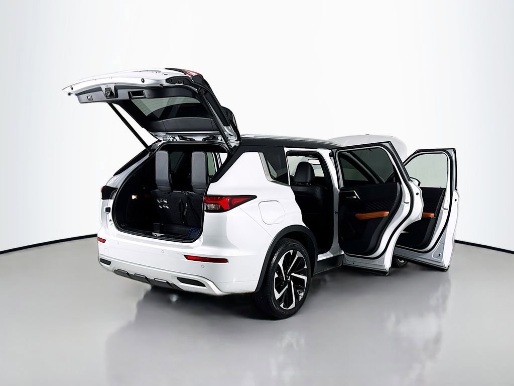 Used 2023 Mitsubishi Outlander SEL image 21