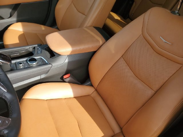 Certified 2025 Cadillac XT5 Premium Luxury w/ LPO, Floor Liner Package AWD/4WD image 13